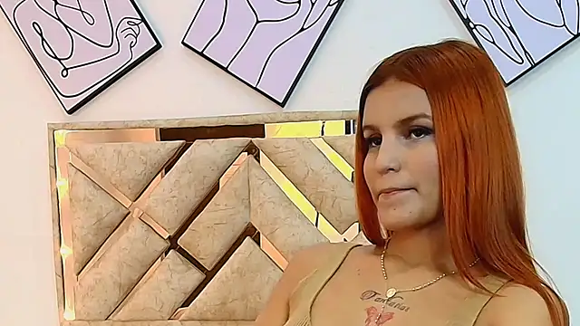 ZaraRousse online show from 10-28-25, 11:03