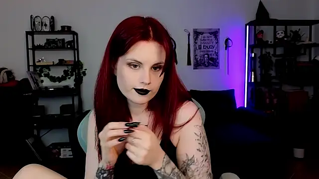 Della Ideal online show from 07-18-26, 05:43