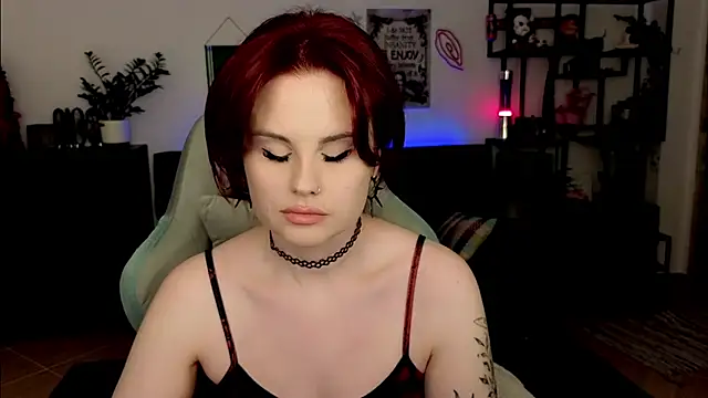 Della Ideal online show from 02-24-26, 06:31