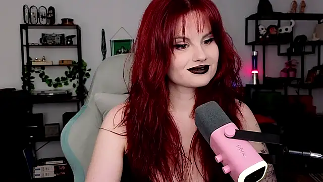 Della Ideal online show from 04-12-26, 06:33