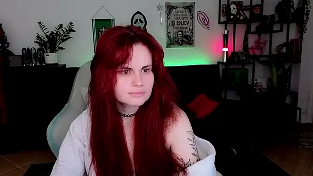 Della Ideal online show from 02-16-26, 06:28