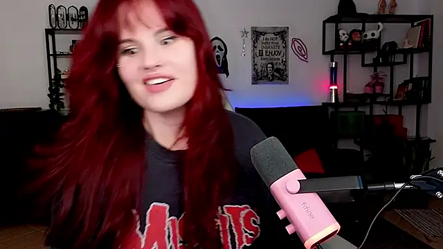 Della Ideal online show from 04-11-26, 05:05