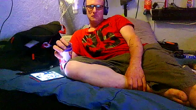 PornStro921 online show from 04-01-26, 12:35