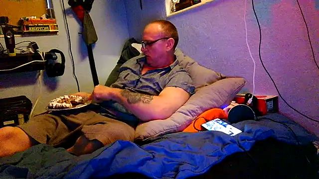 PornStro921 online show from 03-19-26, 09:59