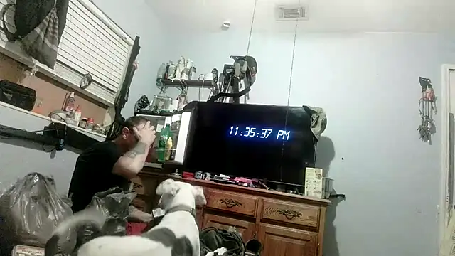 Snapshot of PornStro921 chatting on 06-23-26, 03:37 PornStro921 online show from 06-23-26, 03:37