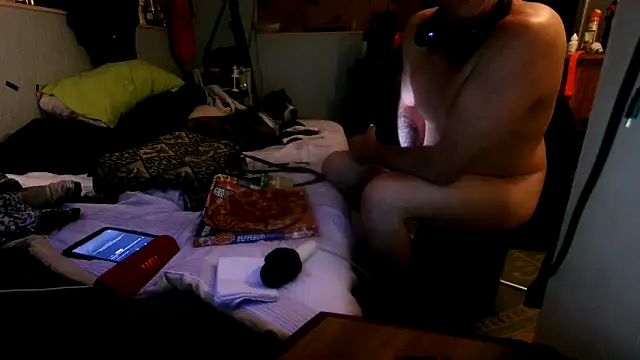 PornStro921 online show from 10-12-25, 02:46