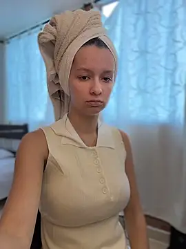 Soy Sara7 online show from 02-24-26, 01:23