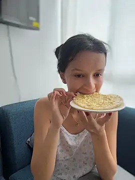 Soy Sara7 online show from 04-08-26, 02:07