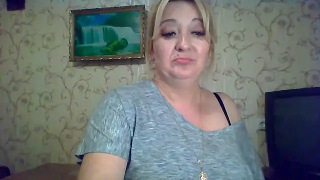 ArielXLoveresss online show from 09-11-25, 03:01