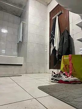 rogerdik76 online show from 02-25-26, 06:13