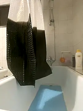 rogerdik76 online show from 11-04-25, 12:03