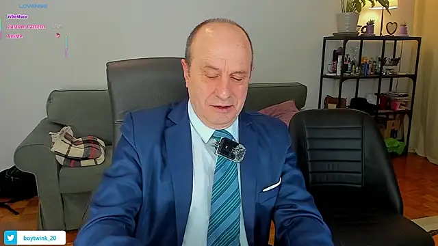 Snapshot of masterboy50 chatting on 03-07-26, 04:01 masterboy50 online show from 03-07-26, 04:01