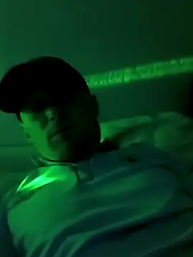 Snapshot of great_feeling chatting on 02-25-25, 11:26 great feeling online show from 02-25-25, 11:26