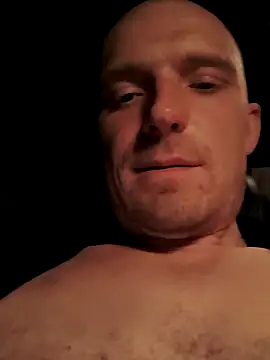 Snapshot of great_feeling chatting on 03-18-25, 01:57 great feeling online show from 03-18-25, 01:57