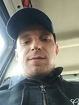 Snapshot of great_feeling chatting on 03-22-25, 02:03 great feeling online show from 03-22-25, 02:03