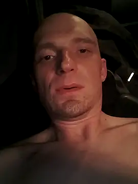 Snapshot of great_feeling chatting on 03-19-25, 03:52 great feeling online show from 03-19-25, 03:52