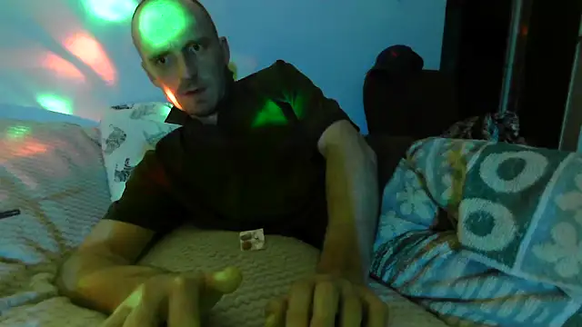 Snapshot of great_feeling chatting on 02-23-25, 05:07 great feeling online show from 02-23-25, 05:07