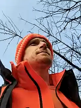 Snapshot of great_feeling chatting on 02-25-25, 02:15 great feeling online show from 02-25-25, 02:15