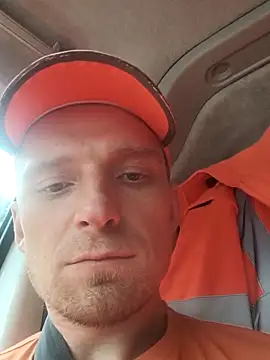 Snapshot of great_feeling chatting on 02-26-25, 02:05 great feeling online show from 02-26-25, 02:05