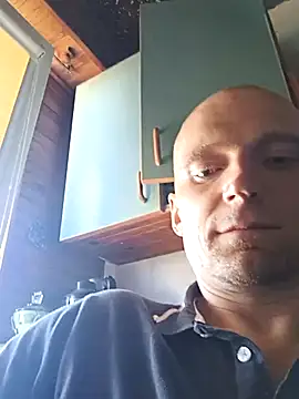 Snapshot of great_feeling chatting on 03-19-25, 10:11 great feeling online show from 03-19-25, 10:11