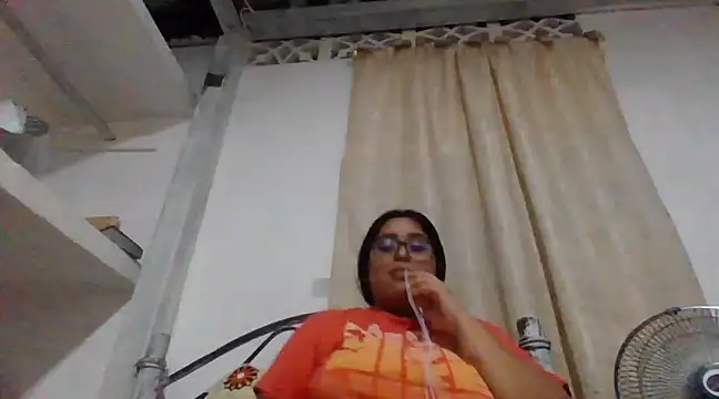 Snapshot of virginbrunette99 chatting on 02-24-25, 05:11 virginbrunette99 online show from 02-24-25, 05:11