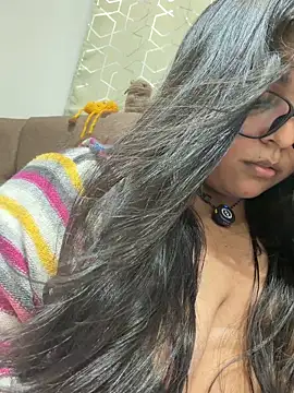 virginbrunette99 online show from 04-26-26, 10:12
