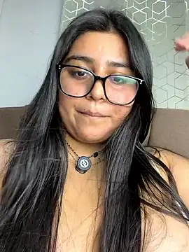 Snapshot of virginbrunette99 chatting on 06-14-26, 07:04 virginbrunette99 online show from 06-14-26, 07:04