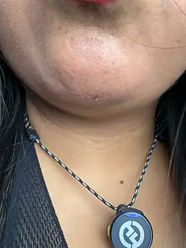 virginbrunette99 online show from 03-06-26, 05:57