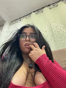 Snapshot of virginbrunette99 chatting on 07-08-26, 04:57 virginbrunette99 online show from 07-08-26, 04:57