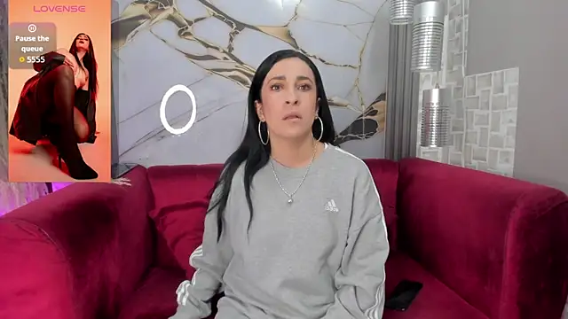 Bella williamss  online show from 02-16-26, 07:34