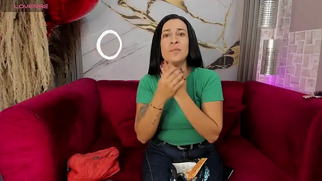 Bella williamss  online show from 02-20-26, 08:00