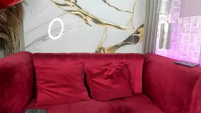 Bella williamss  online show from 03-03-26, 07:43