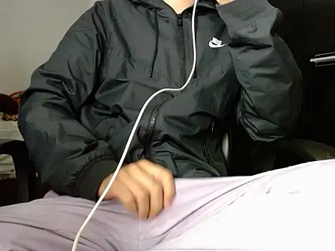 blondetwink online show from 06-21-26, 03:29