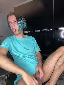 blondetwink online show from 06-04-26, 10:36