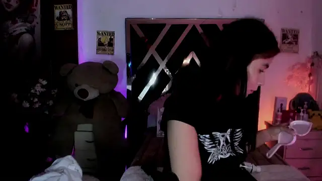 Minami Nakamura online show from 04-18-26, 02:47