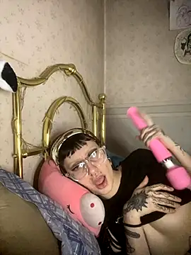 KititA12 online show from 09-24-25, 12:11