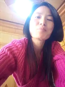 Snapshot of Dewbunn chatting on 03-21-25, 05:54 Dewbunn online show from 03-21-25, 05:54