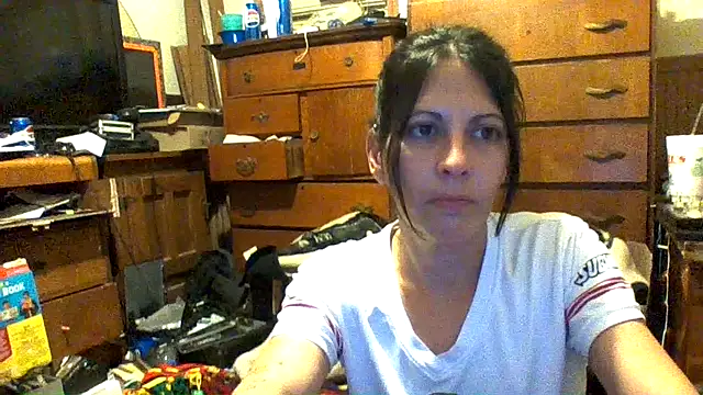 SillyRabbitz online show from 11-15-25, 08:40