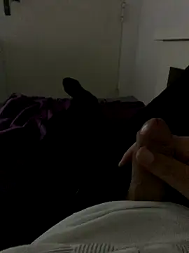 Mike8523 online show from 10-30-25, 06:38