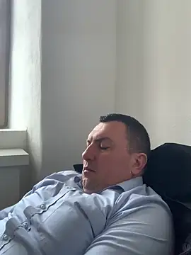 Mike8523 online show from 02-28-26, 06:46