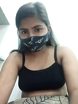 Snapshot of heena-3678 chatting on 03-22-25, 11:42 heena-3678 online show from 03-22-25, 11:42