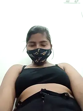 Snapshot of heena-3678 chatting on 03-06-25, 04:52 heena-3678 online show from 03-06-25, 04:52