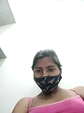 Snapshot of heena-3678 chatting on 03-11-25, 06:30 heena-3678 online show from 03-11-25, 06:30