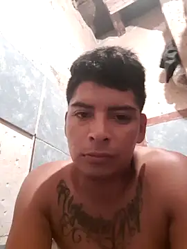 Snapshot of Elcabezhupas97 chatting on 09-18-25, 05:21 Elcabezhupas97 online show from 09-18-25, 05:21