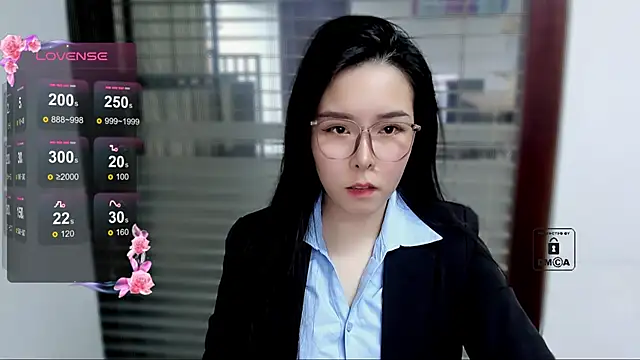 Snapshot of xixiya888 chatting on 10-16-25, 01:14 xixiya888 online show from 10-16-25, 01:14