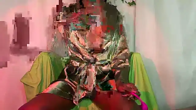 Snapshot of bayofdarkness chatting on 03-11-26, 06:18 bayofdarkness online show from 03-11-26, 06:18