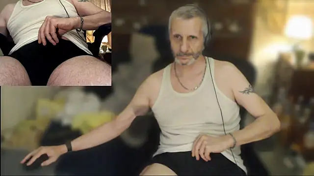 maxdaddy690 online show from 05-18-26, 10:25