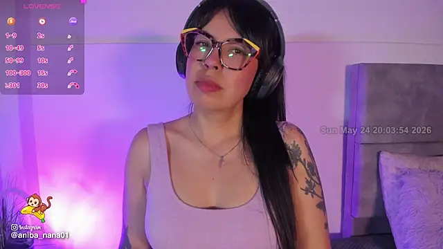 annabananas01 online show from 05-25-26, 01:05
