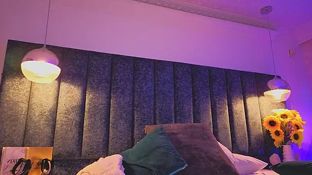 Ariannaa Suarez1 online show from 02-20-26, 07:49