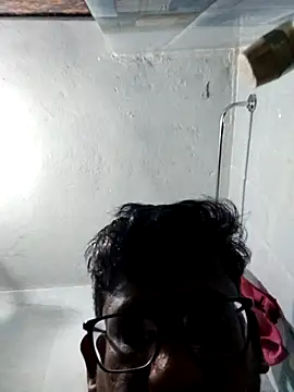 Snapshot of wildfun_ chatting on 12-03-25, 06:03 wildfun online show from 12-03-25, 06:03